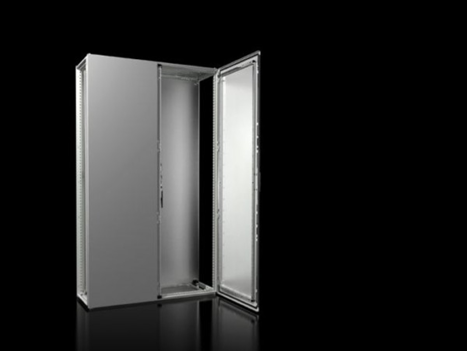 Rittal 8204000 Mild Steel Modular Floor Enclosure 2000x1200x400